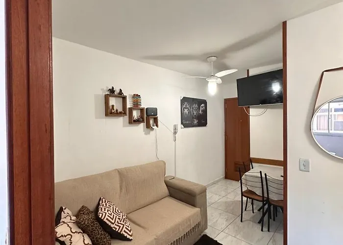 Apartamento à 200 mts da praia do forte